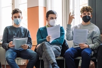 Zeitzeugentreffen und Zeitzeugengespräche mit DDR-Zeitzeugen Online und an der Schule