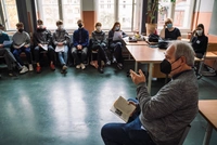 Zeitzeugentreffen und Zeitzeugengespräche mit DDR-Zeitzeugen Online und an der Schule