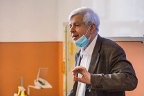 Zeitzeugentreffen und Zeitzeugengespräche mit DDR-Zeitzeugen Online und an der Schule